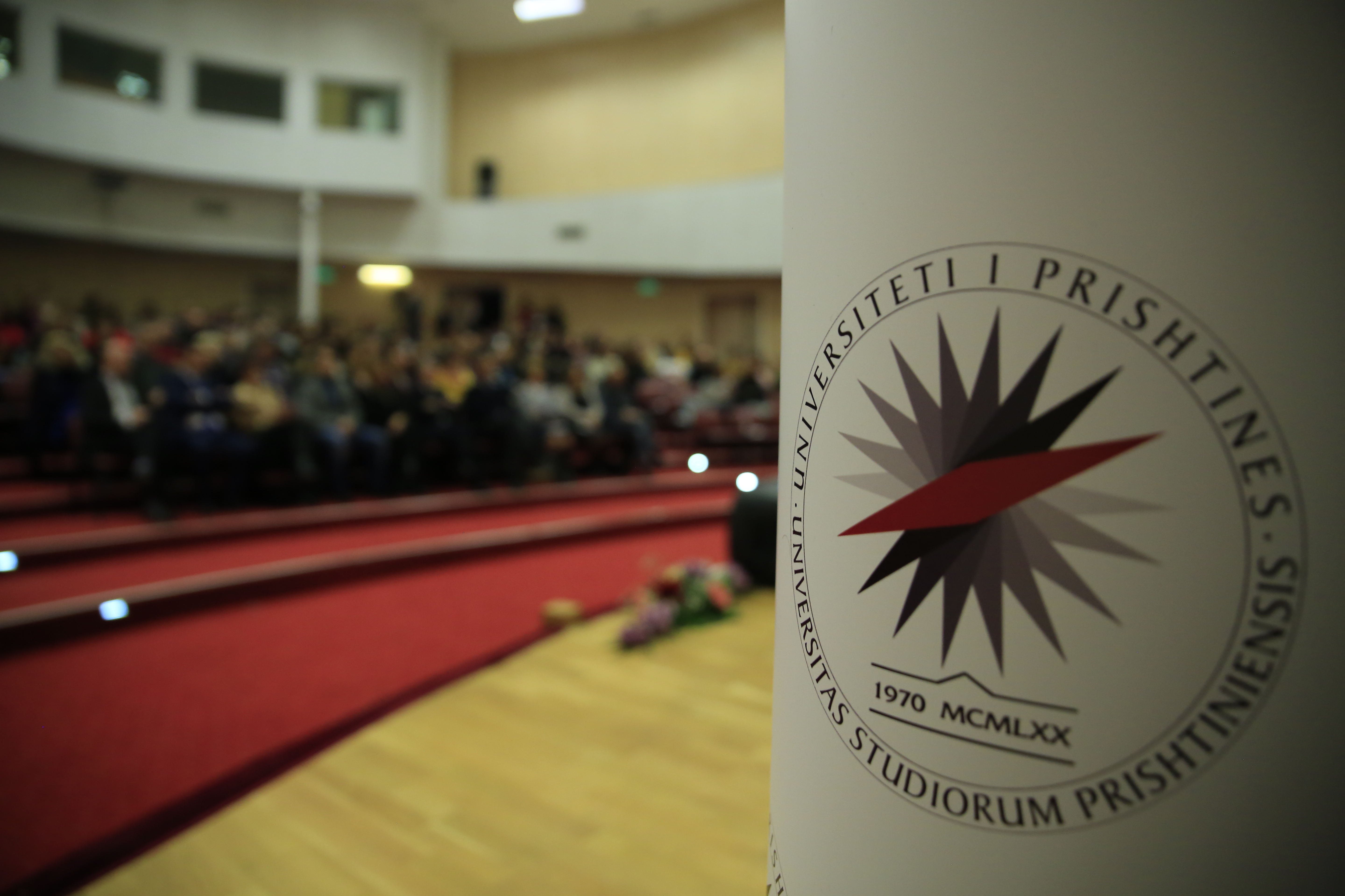 Shpallen listat e studentëve përfitues të bursave universitare 